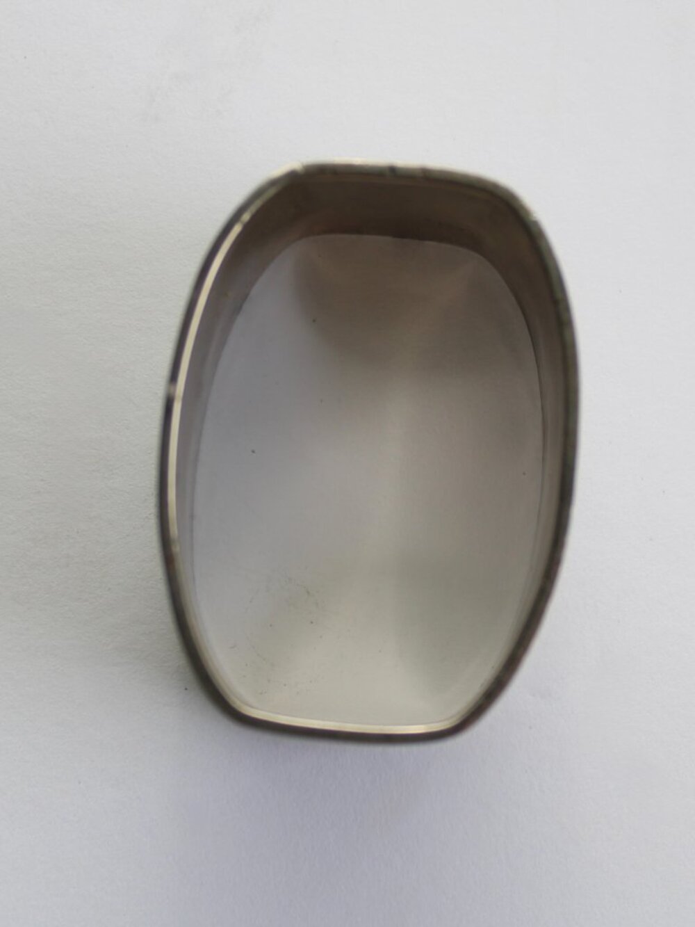 Vintage French  "MONSIEUR" Engraved Silver-Plated Napkin Ring - Picture 2 of 4